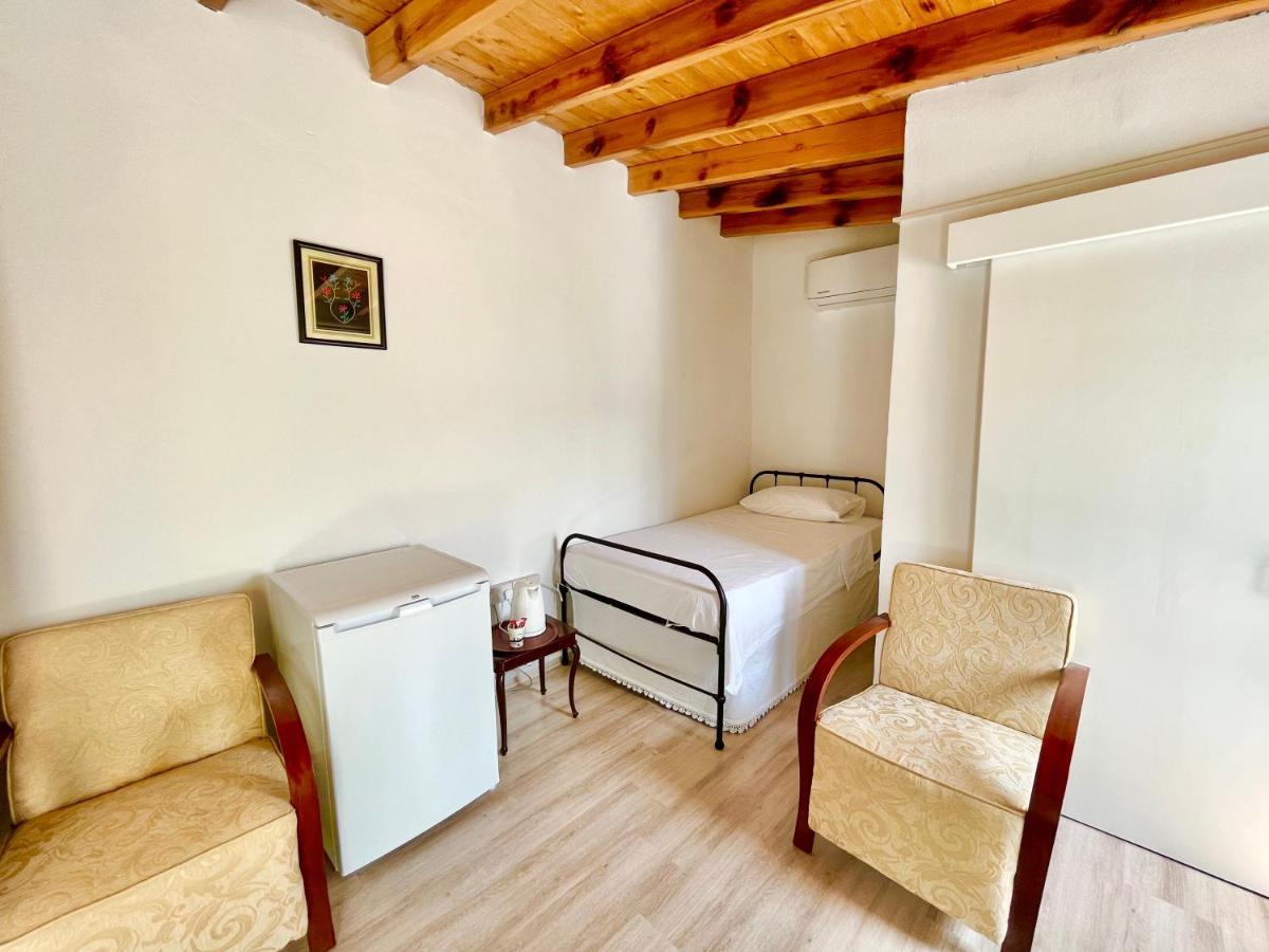 Santa Napa Guest House Famagusta  Zewnętrze zdjęcie